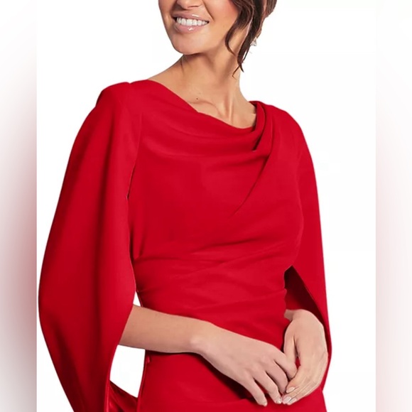Red caped sheath dress - Picture 3 of 6